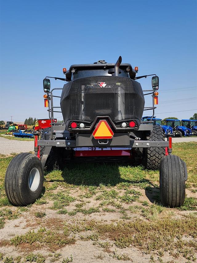 Image of Massey Ferguson WR235 equipment image 3