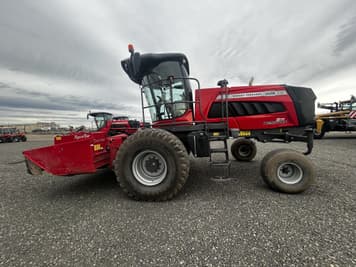 Main image Massey Ferguson WR235