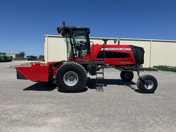 Image of Massey Ferguson WR235 equipment image 1
