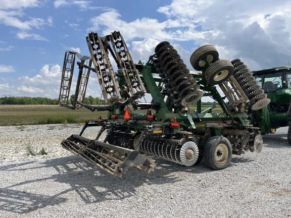 2024 McFarlane 5127 Incite Equipment Image0