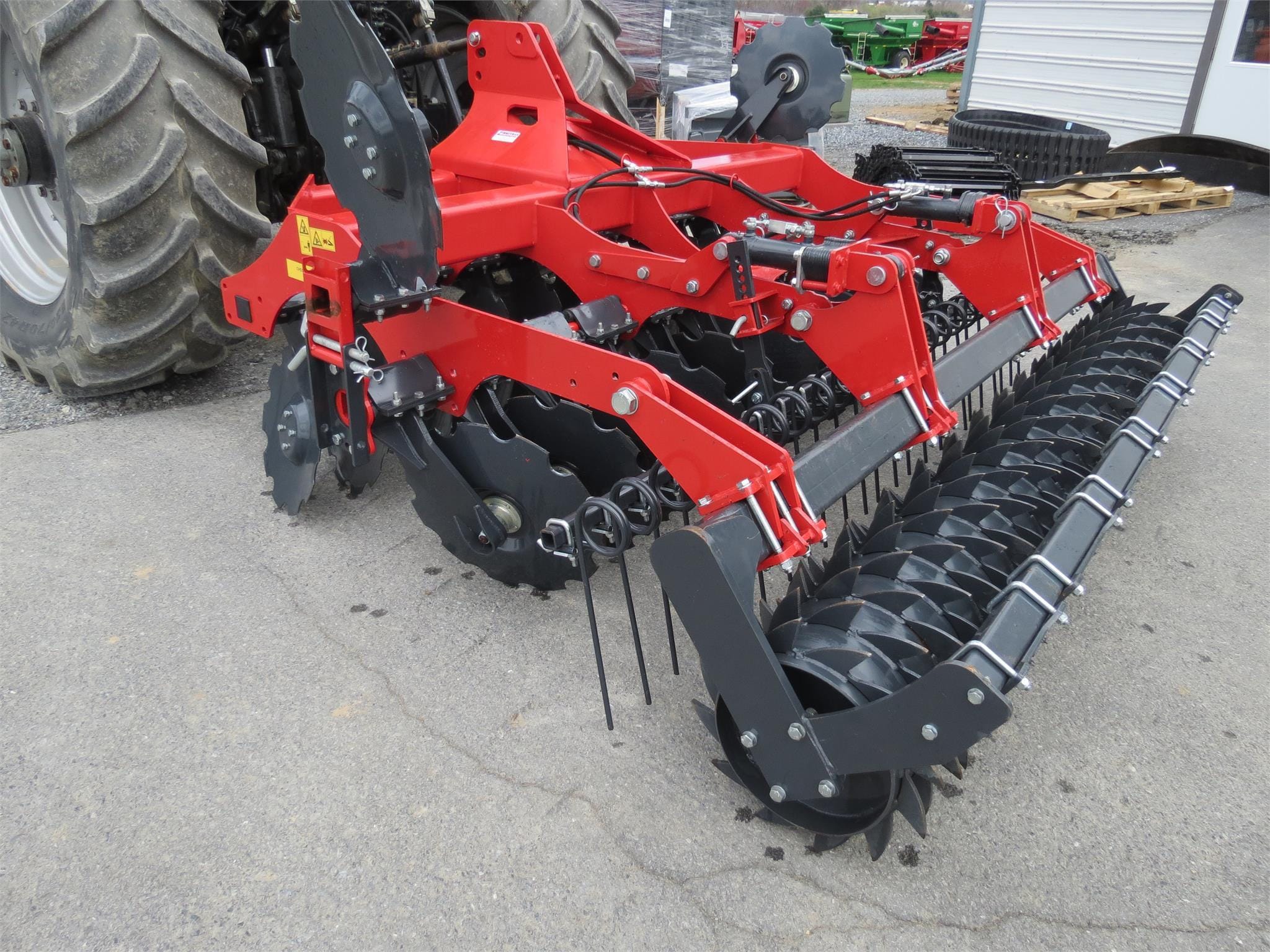 2024 Metal-Fach U740 Equipment Image0