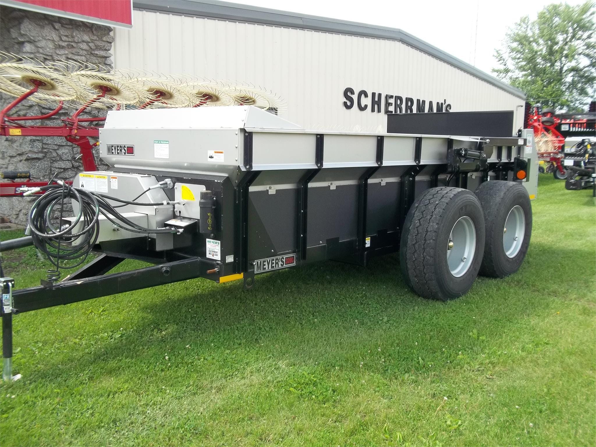2024 Meyer's M3280 Equipment Image0