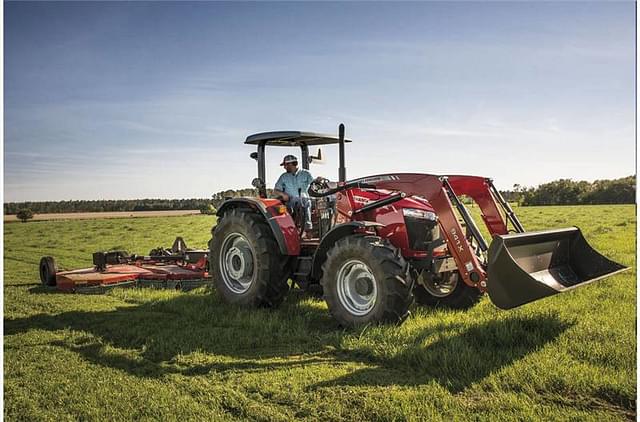 Image of Massey Ferguson 5711D equipment image 2