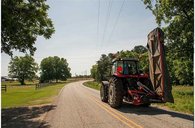 Image of Massey Ferguson 255 equipment image 4