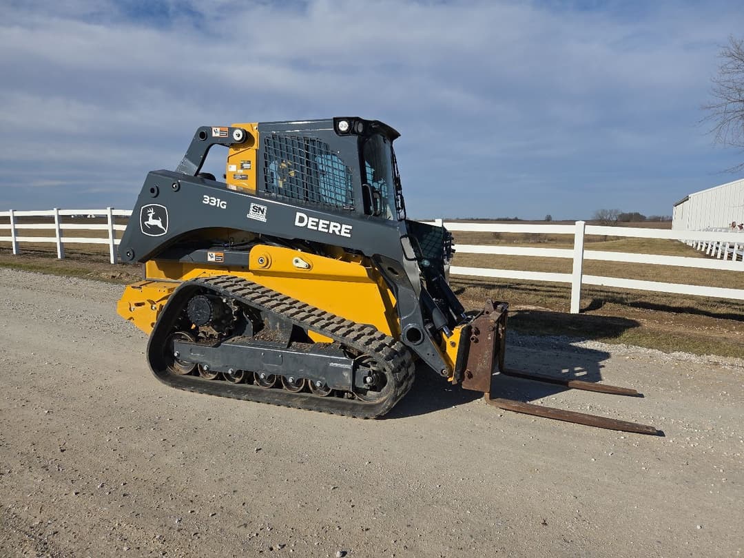 Image of John Deere 331G Primary image