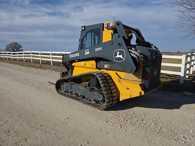 Image of John Deere 331G equipment image 1
