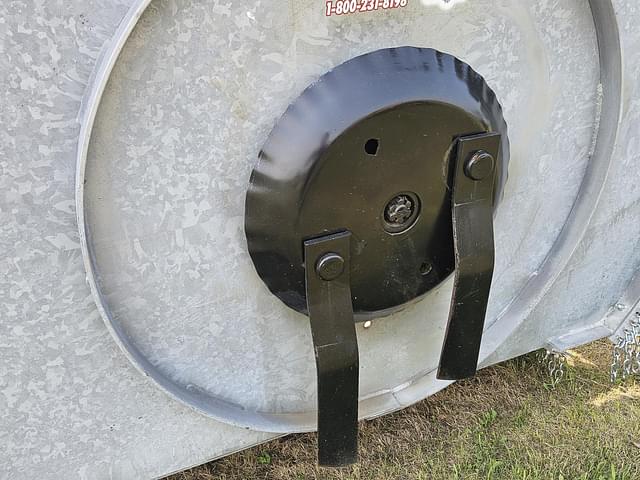Image of Modern AG Products Predator equipment image 4