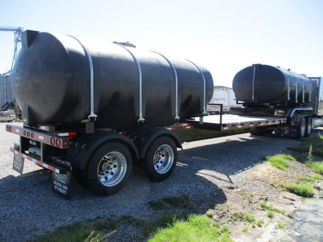 Image of Neville Built Spray Trailer equipment image 3