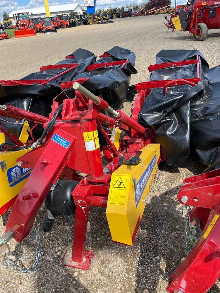 2024 New Holland Duradisc 108M Equipment Image0