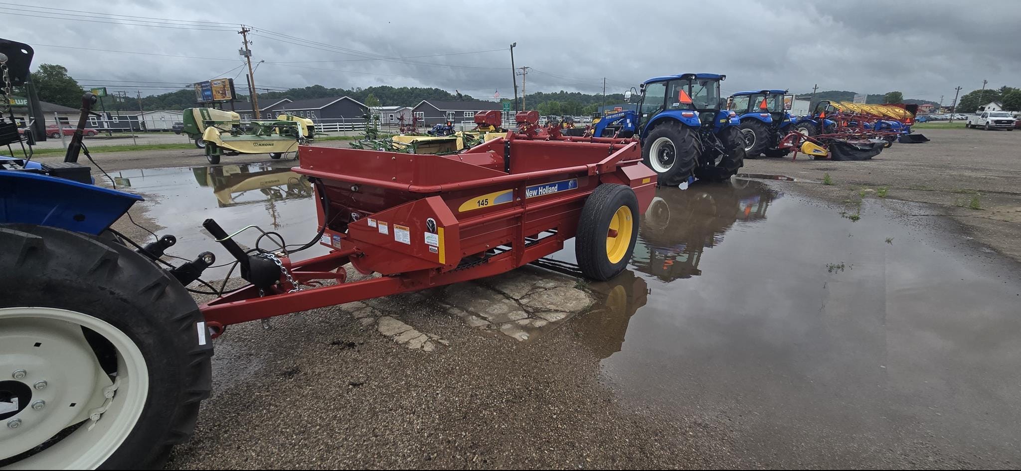 2024 New Holland 145 Equipment Image0
