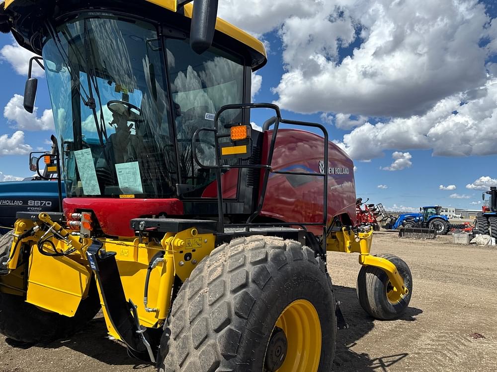 Image of New Holland Speedrower 260 Plus Image 1