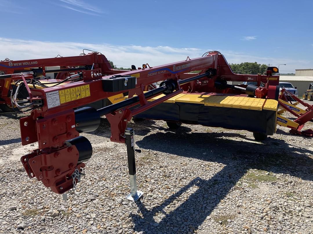 Image of New Holland Discbine 310 Plus Primary image