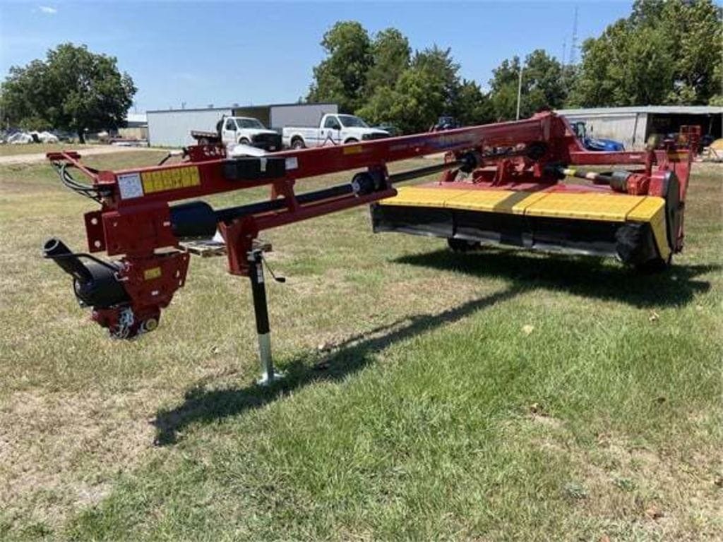 2025 New Holland 312 Plus Equipment Image0