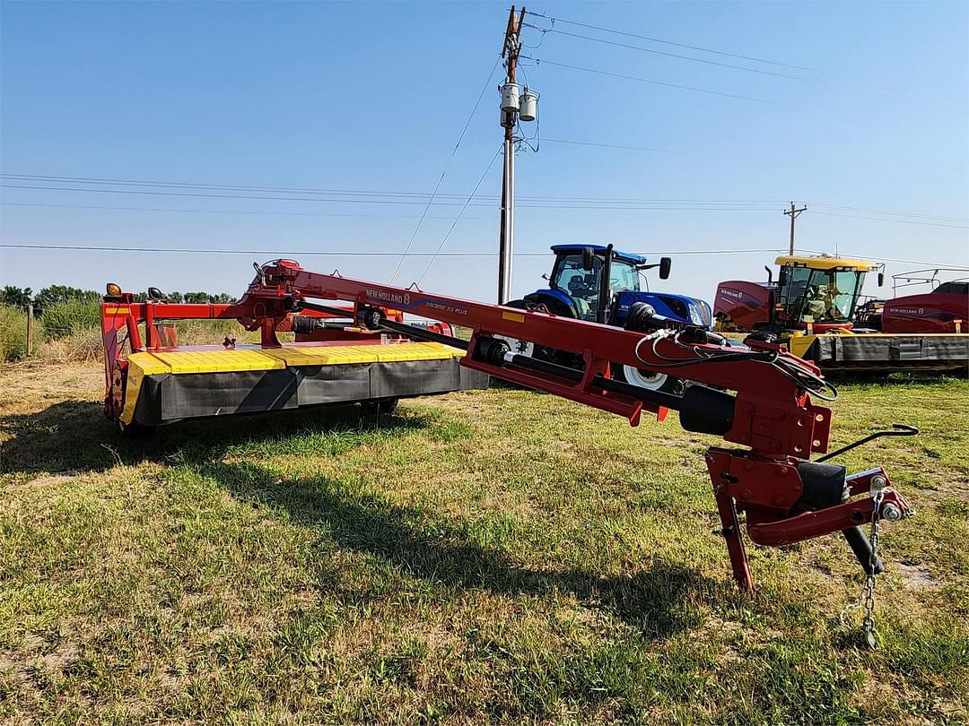 Image of New Holland 313 Plus Image 1