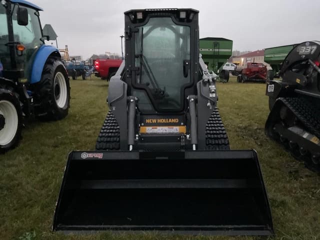 Image of New Holland C330 equipment image 2