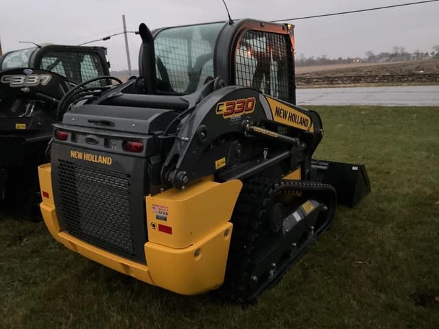 Image of New Holland C330 equipment image 3