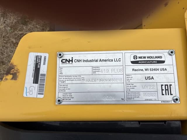 Image of New Holland 419 Plus equipment image 2