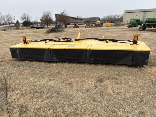 Image of New Holland 419 Plus equipment image 3