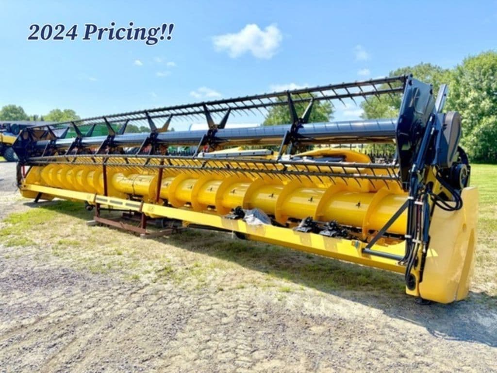 Image of New Holland 740CF-30 Primary image