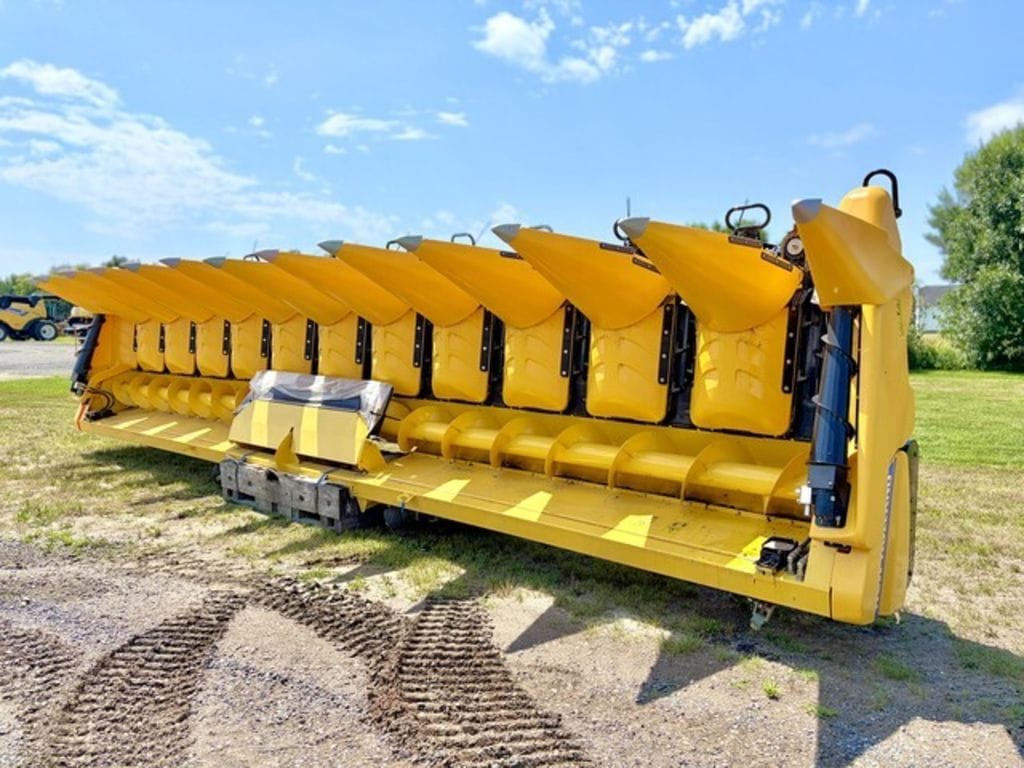 2024 New Holland 980CR Equipment Image0