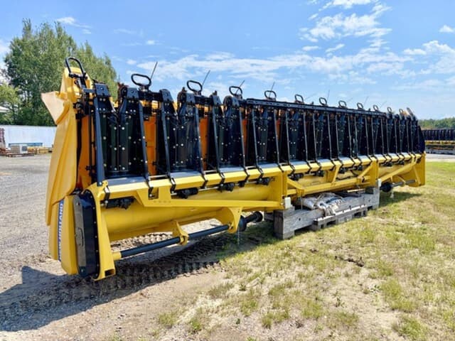 Image of New Holland 980CR equipment image 4