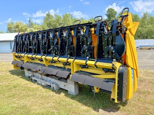 Image of New Holland 980CR equipment image 3