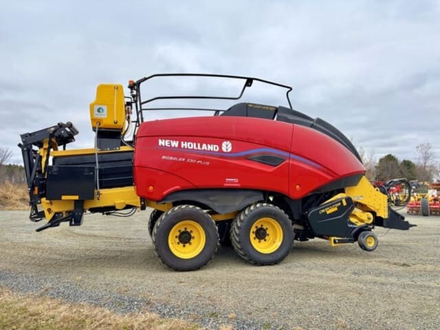 Image of New Holland Big Baler 330 Plus equipment image 3