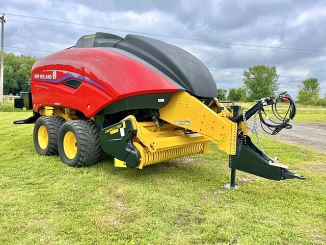 Image of New Holland Big Baler 330 Plus equipment image 1