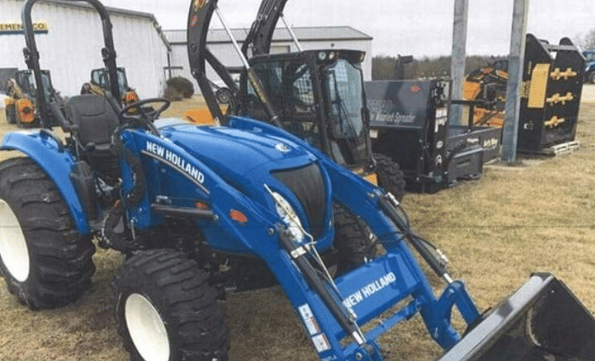 2025 New Holland Boomer 35 Equipment Image0
