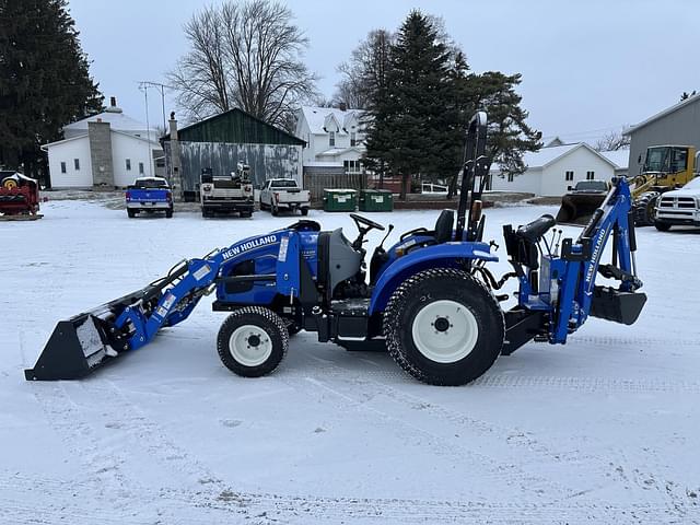 Image of New Holland Boomer 40 equipment image 1