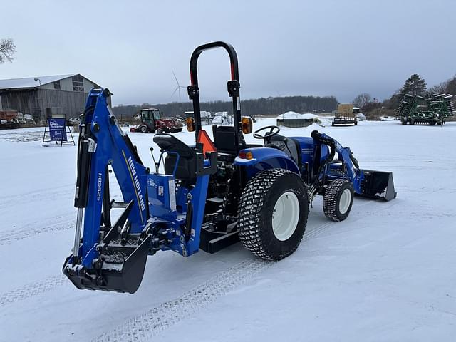 Image of New Holland Boomer 40 equipment image 4