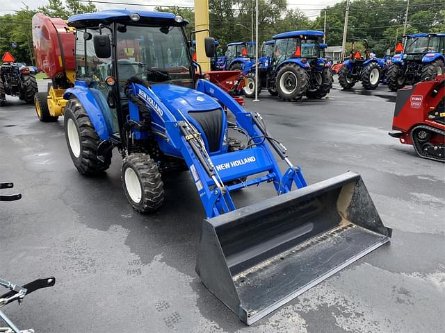 Image of New Holland Boomer 40 equipment image 1