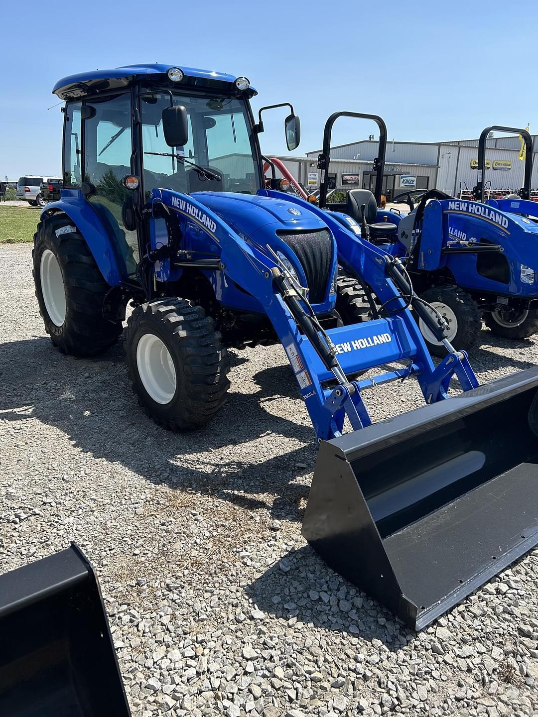 Image of New Holland Boomer 45 Image 0