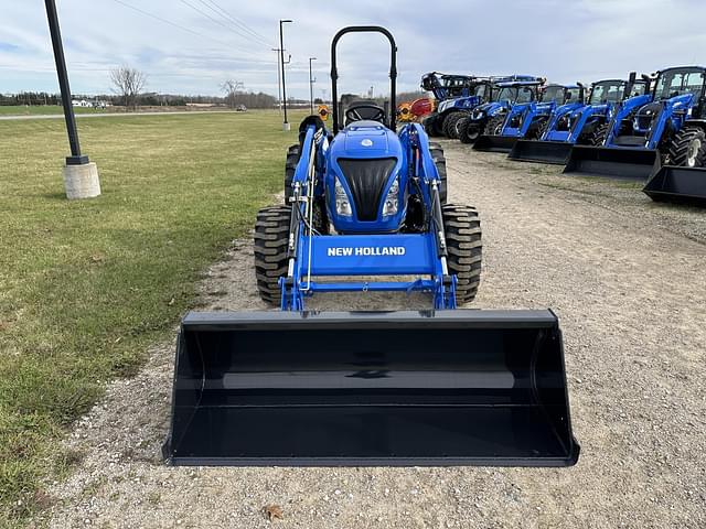 Image of New Holland Boomer 45 equipment image 3