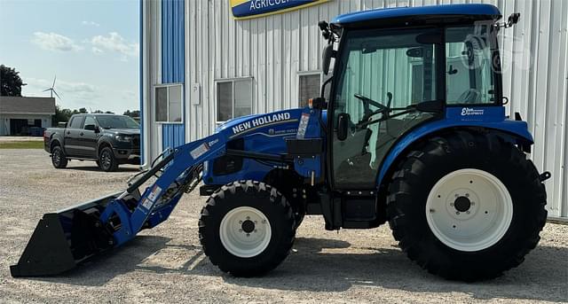 Image of New Holland Boomer 45 equipment image 1