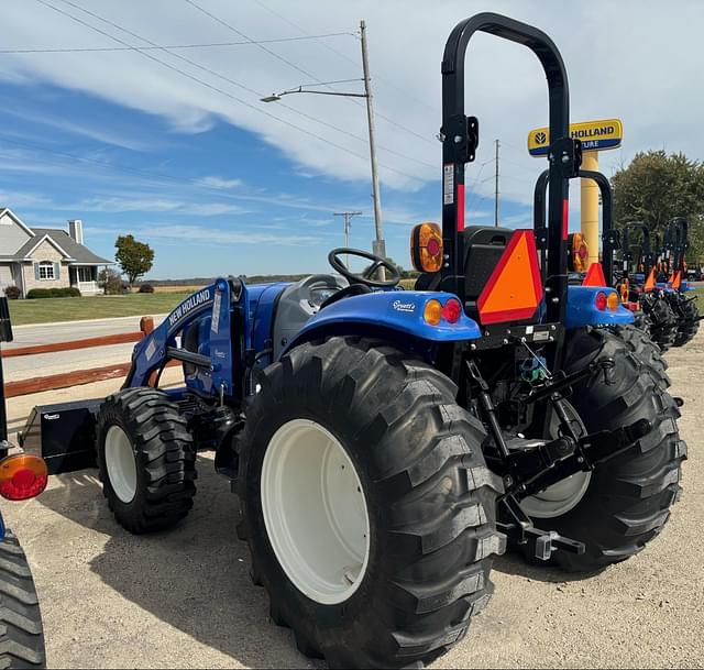 Image of New Holland Boomer 45 equipment image 1