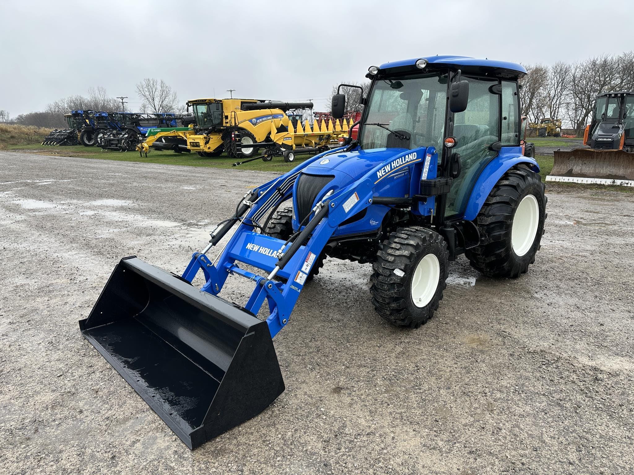 Main image New Holland Boomer 45