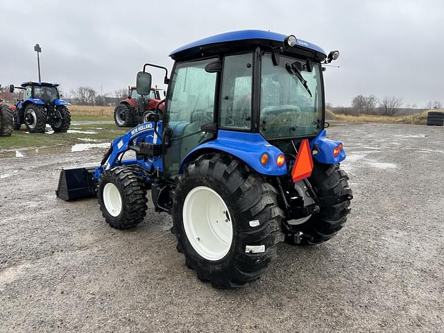 Image of New Holland Boomer 45 equipment image 2