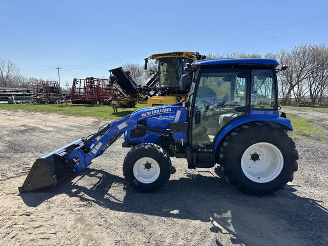 Image of New Holland Boomer 50 equipment image 1