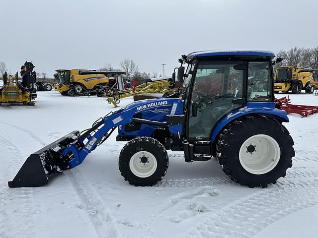 Image of New Holland Boomer 50 equipment image 1