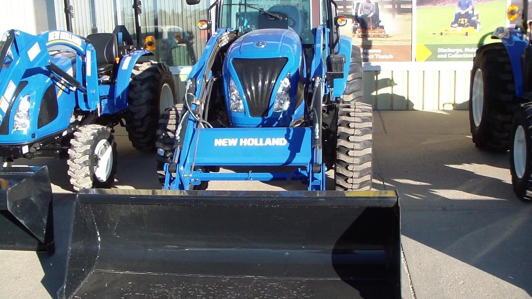 Image of New Holland Boomer 50 Image 1