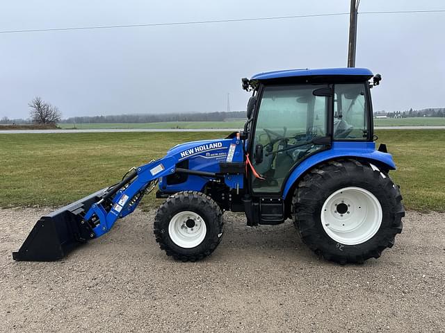 Image of New Holland Boomer 50 equipment image 1