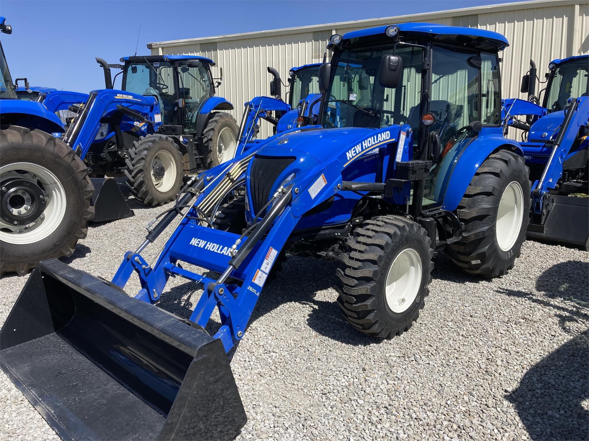 Main image New Holland Boomer 50