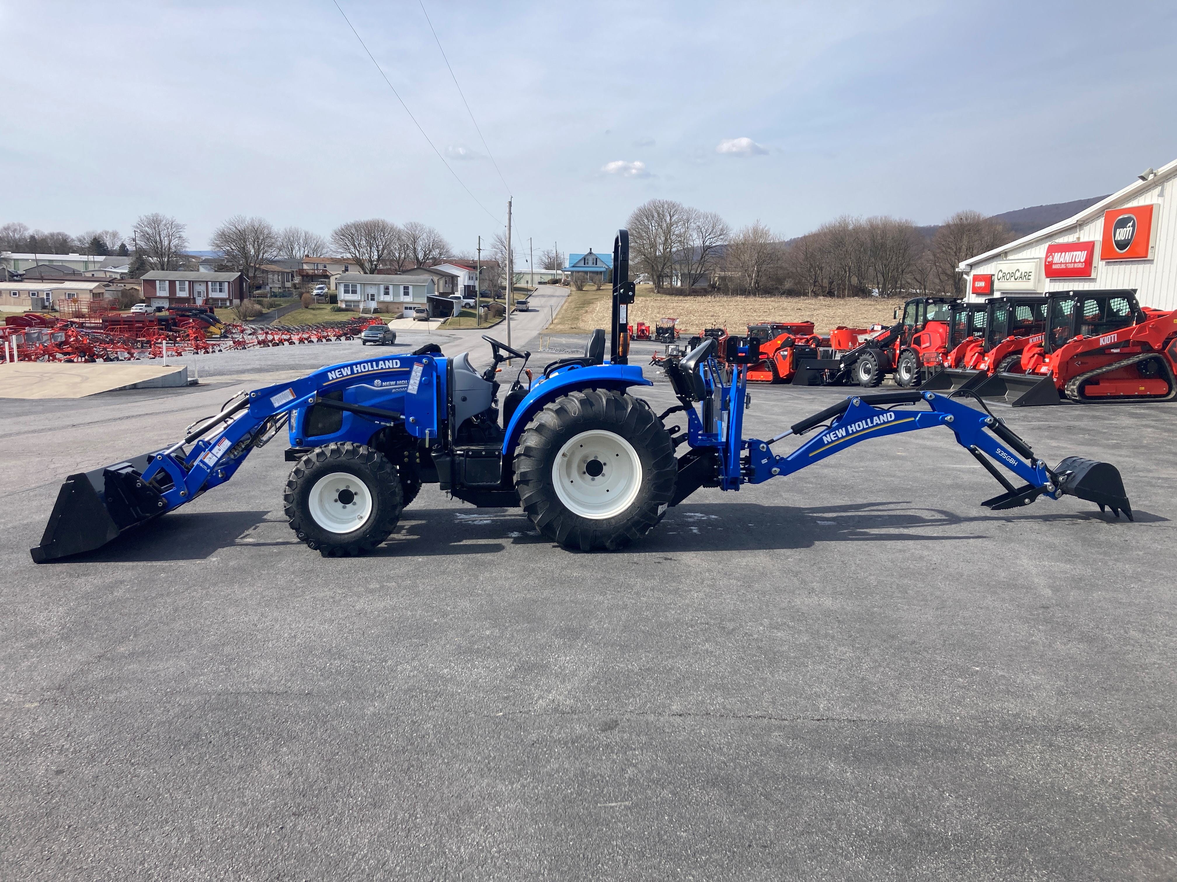 2024 New Holland Boomer 55 Equipment Image0