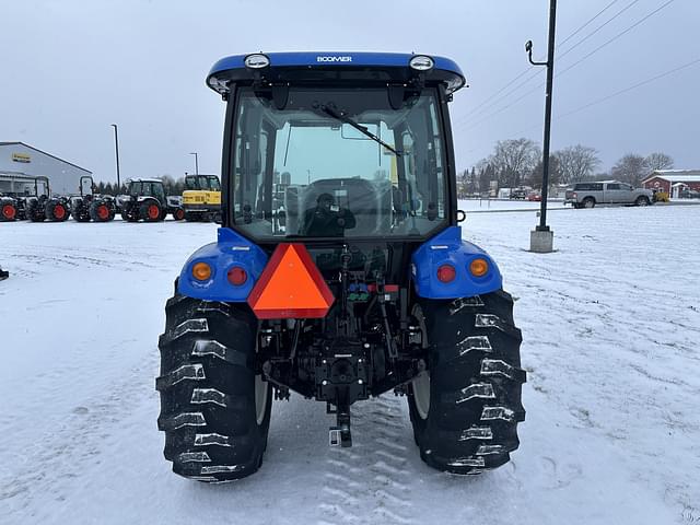 Image of New Holland Boomer 55 equipment image 3