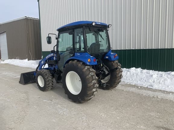 Image of New Holland Boomer 55 equipment image 2