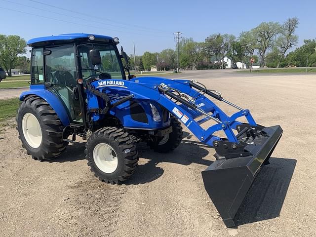 Image of New Holland Boomer 55 equipment image 1