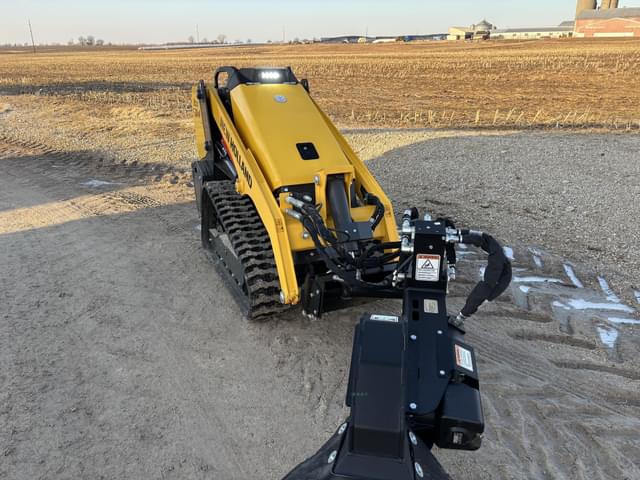 Image of New Holland C314 equipment image 1