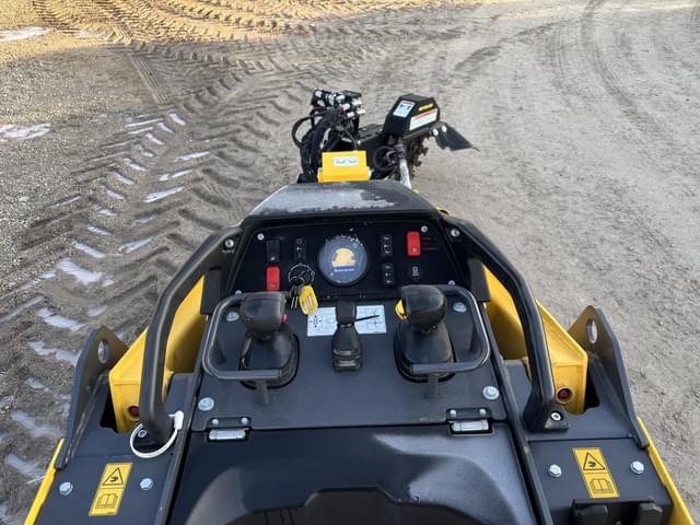 Image of New Holland C314 equipment image 3