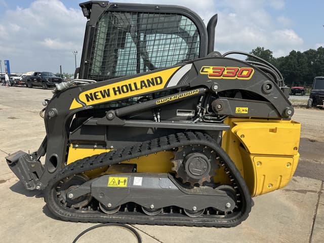 Image of New Holland C330 equipment image 3